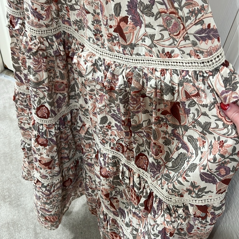 LOVE The Label tiered full skirted maxi dress.  Stunning!! XS - EUC. - Picture 5 of 5